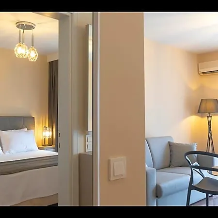 The Farrys Boutique Hotel 3*