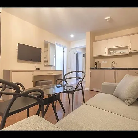 Hotel The Farrys Boutique