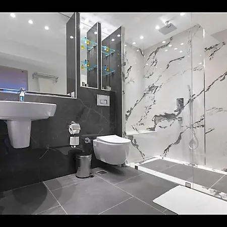 The Farrys Boutique Hotel 3*